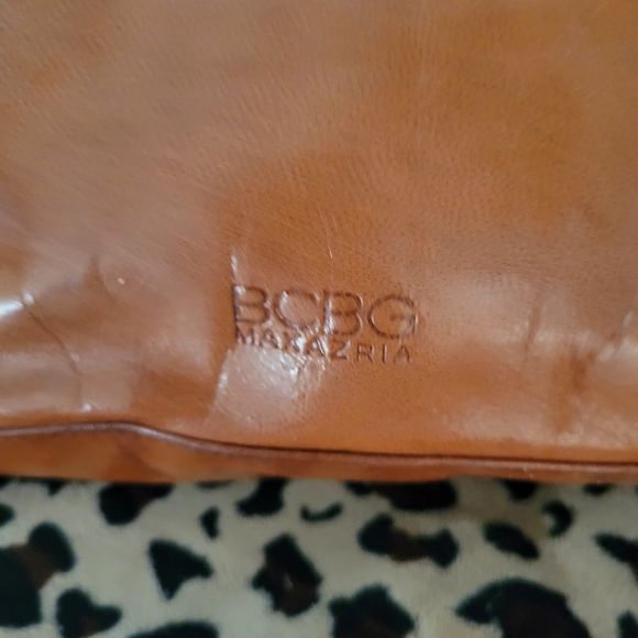 Vintage BCBG PARIS Tan Leather handbag medium ized - Picture 13 of 14